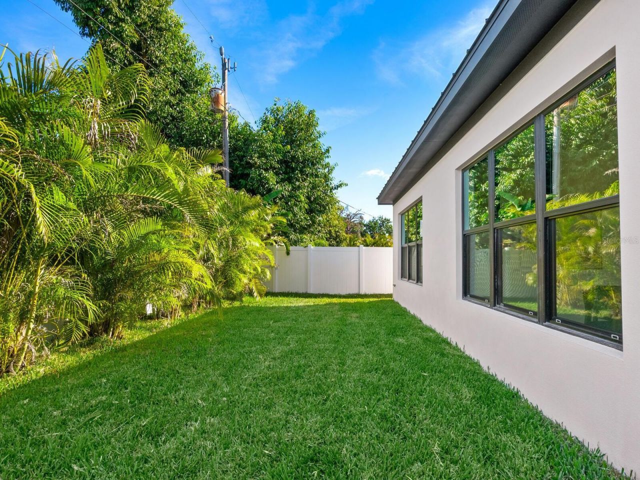 2303 Loma Linda Street, Sarasota, FL 34239 Photo