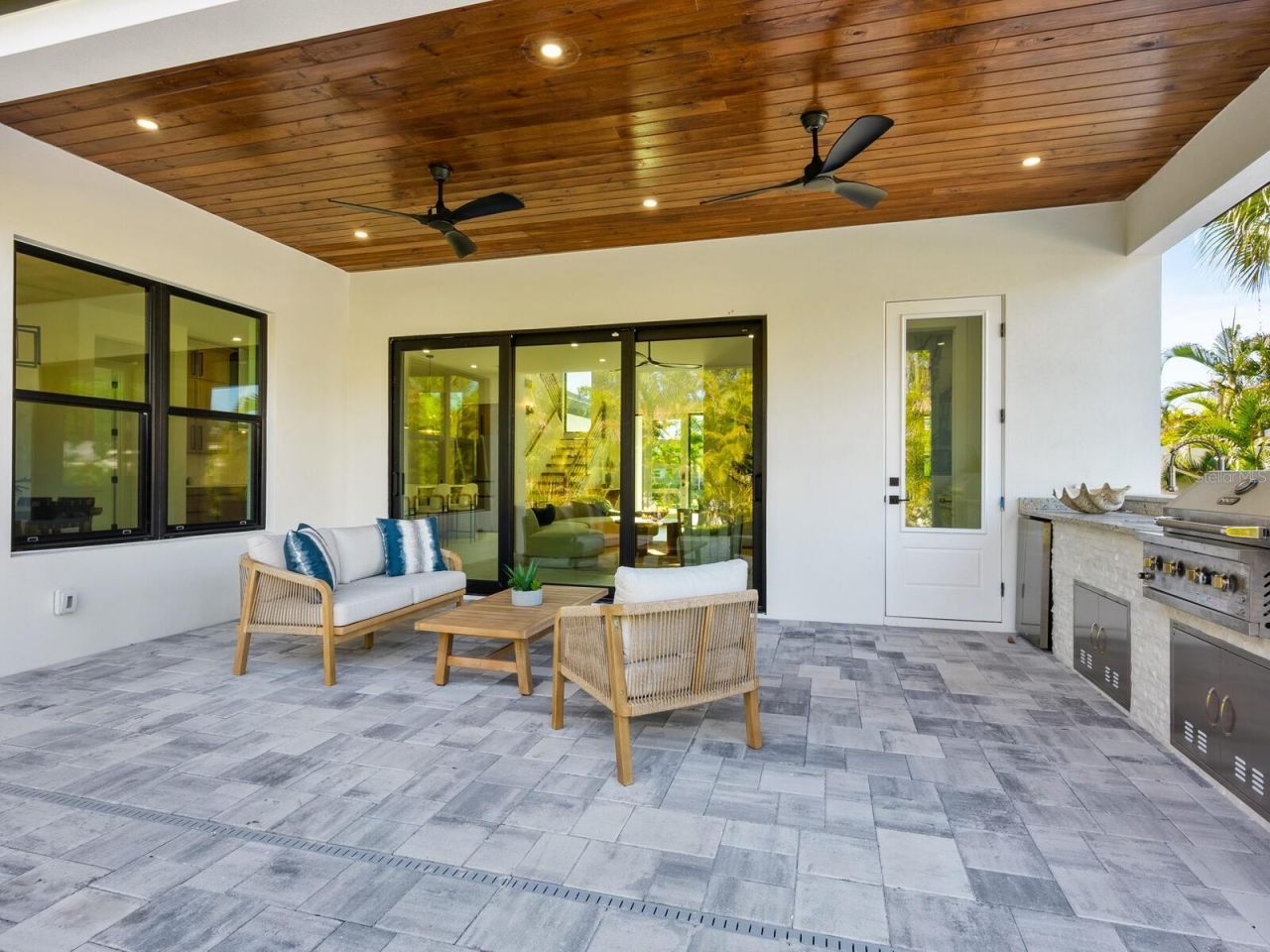 2303 Loma Linda Street, Sarasota, FL 34239 Photo