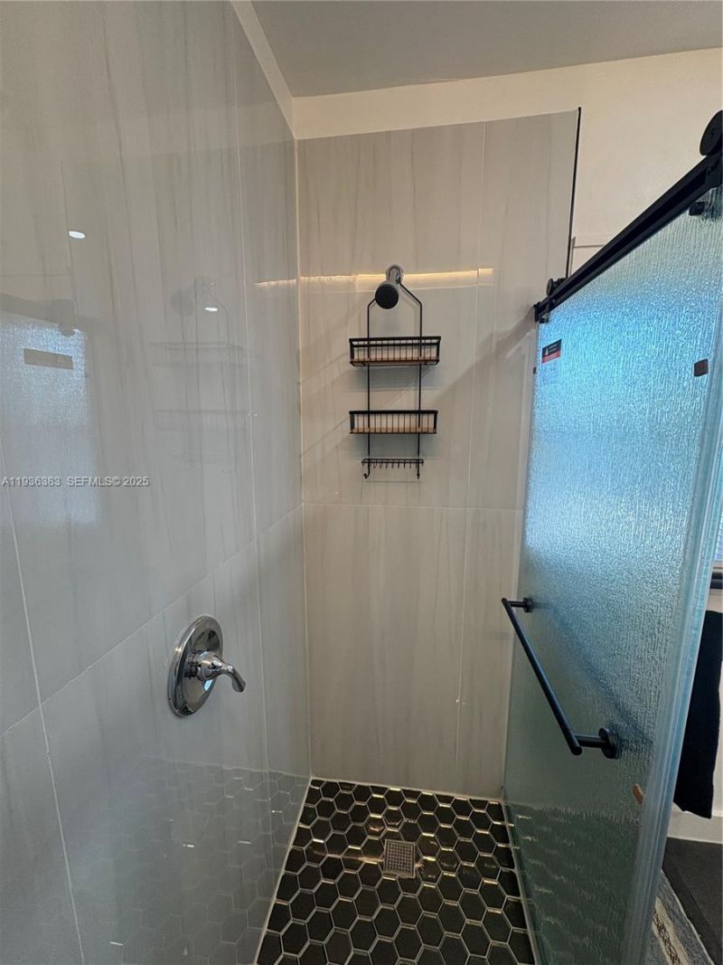 1901 SW Sw 9 Street, Unit 3, Miami, FL 33135 Photo