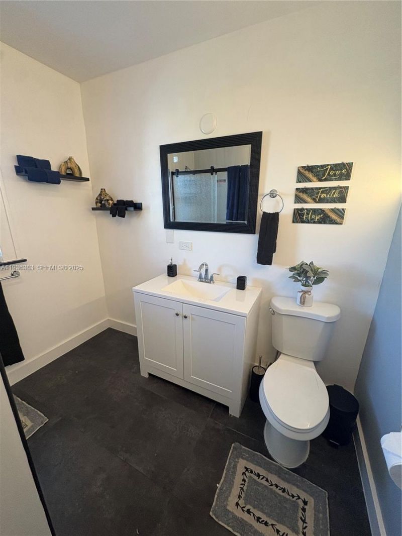 1901 SW Sw 9 Street, Unit 3, Miami, FL 33135 Photo