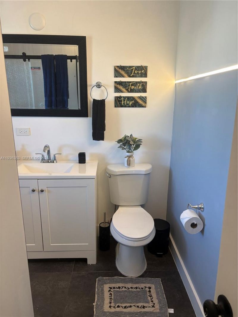 1901 SW Sw 9 Street, Unit 3, Miami, FL 33135 Photo