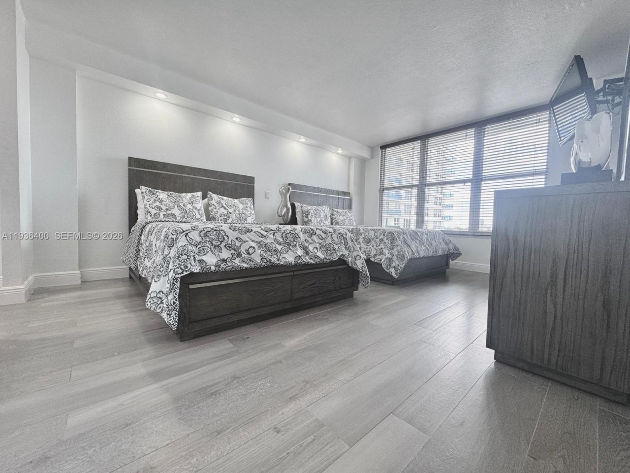 3800 S Ocean Dr, Unit 423, Hollywood, FL 33019 Photo