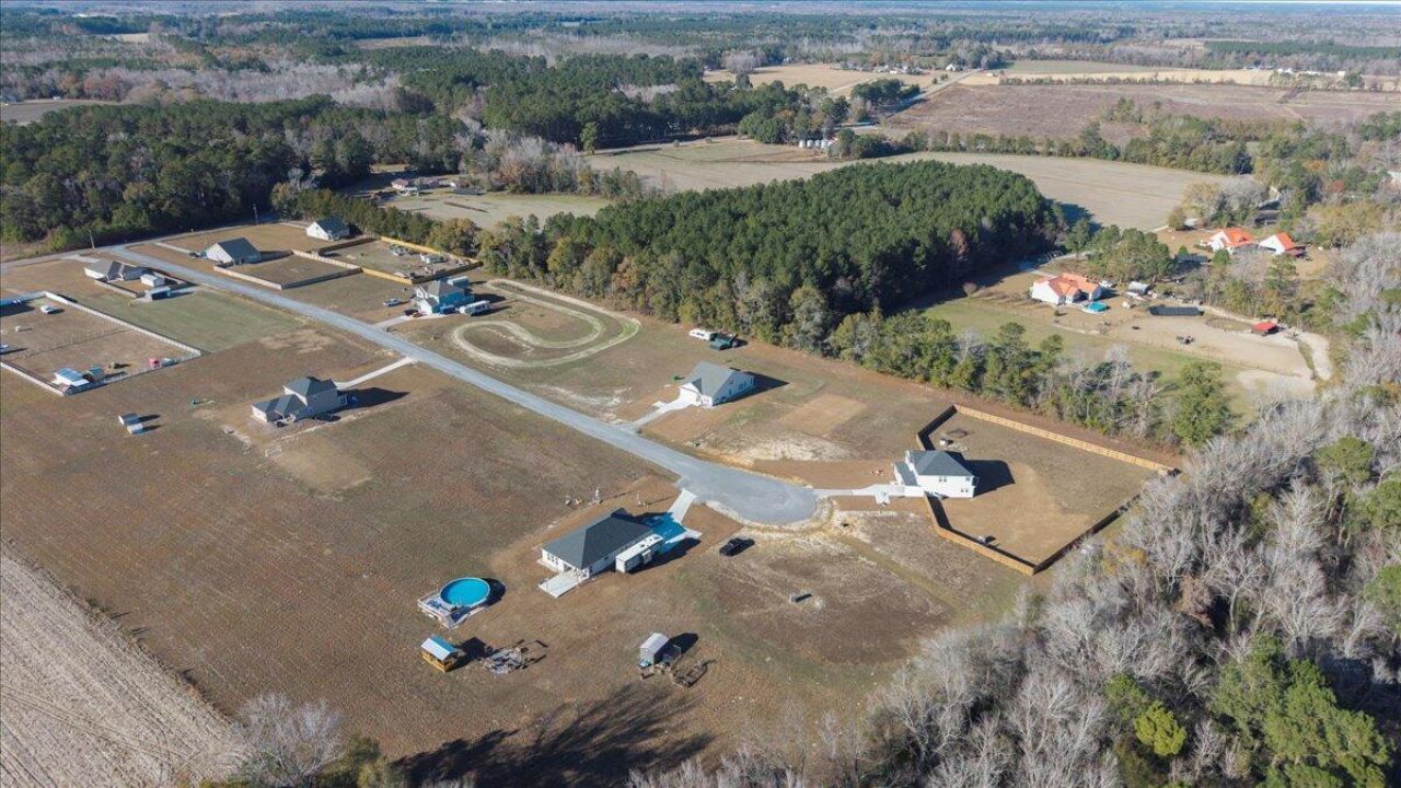 119 Braxton Road Photo 43