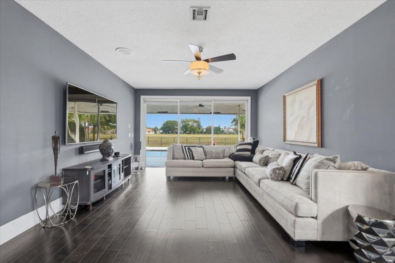 2106 Sunderland Avenue, Wellington, FL 33414 Photo