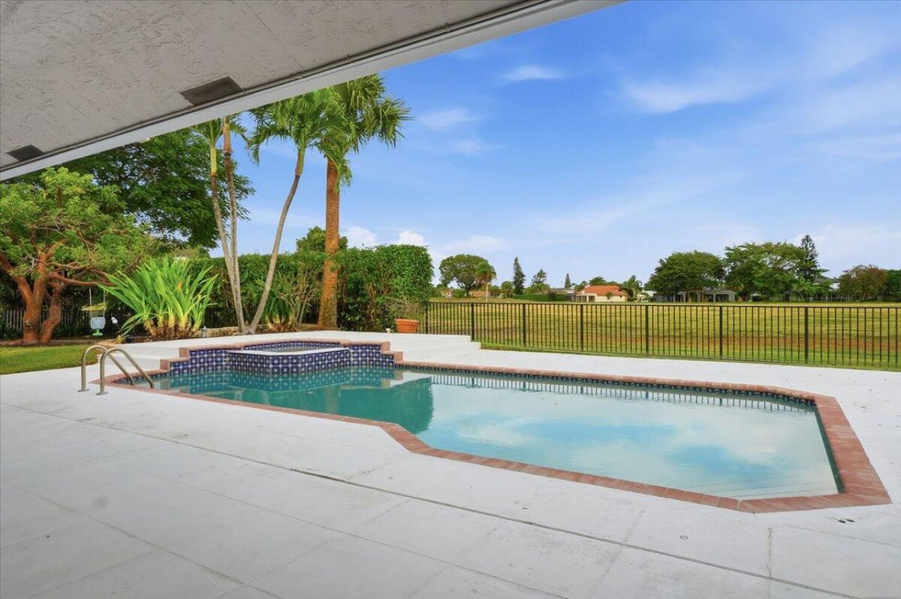 2106 Sunderland Avenue, Wellington, FL 33414 Photo