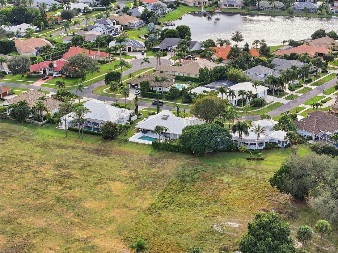 2106 Sunderland Avenue, Wellington, FL 33414 Photo