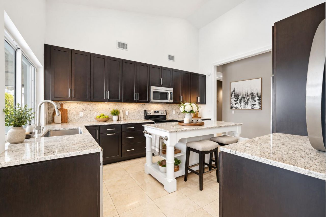 2106 Sunderland Avenue, Wellington, FL 33414 Photo