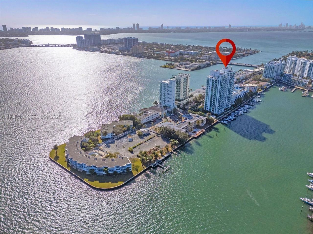 7928 East Dr, Unit 708, North Bay Village, FL 33141 Photo