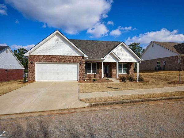 210 Park Place Trail, Social Circle, GA 30025