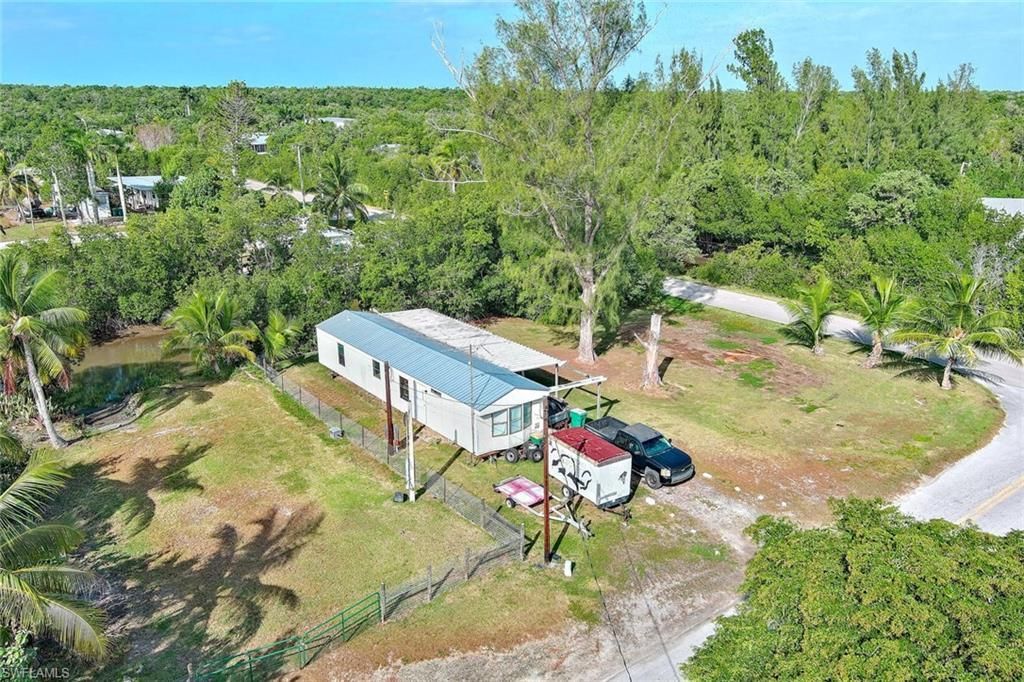 103 Egret Ln, Everglades City, FL 34139 Photo