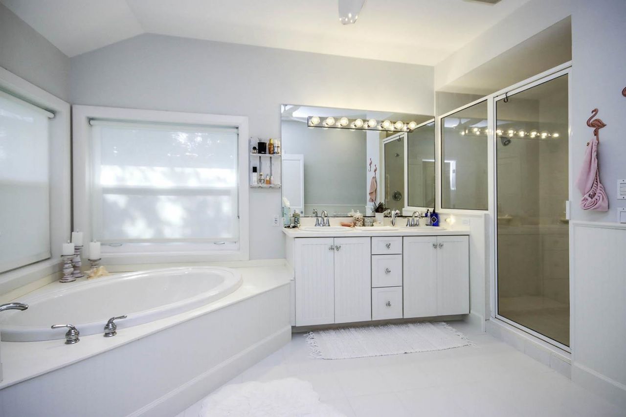 687 Anchor Dr, Sanibel, FL 33957 Photo