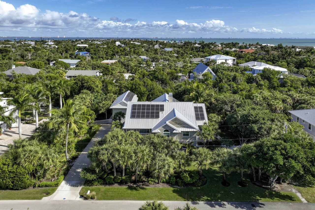 687 Anchor Dr, Sanibel, FL 33957 Photo