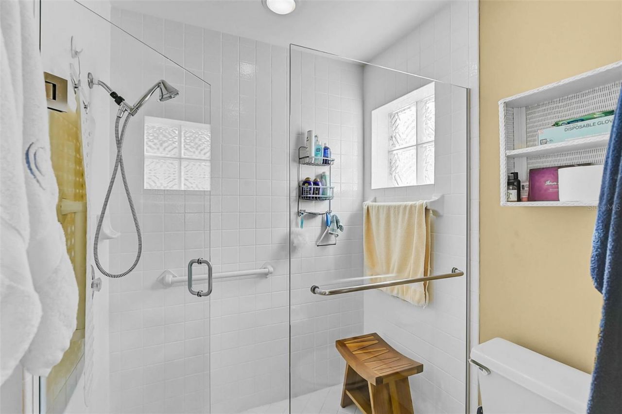 4041 Murfield Drive E, Bradenton, FL 34203 Photo