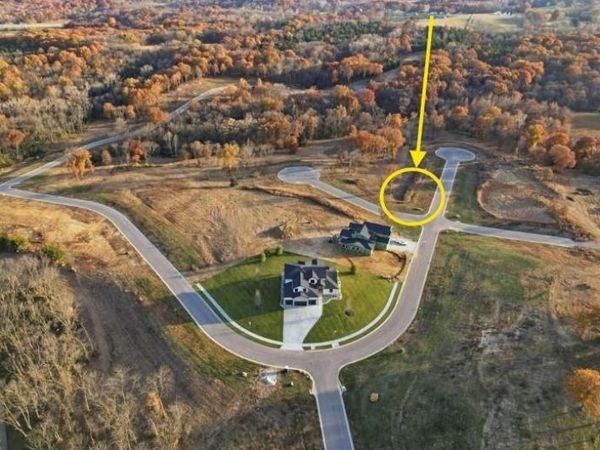 10209 Hubbard Court, Kansas City, KS 66109