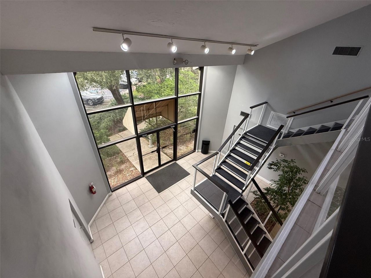 2841 Executive Drive, Unit 200, Clearwater, FL 33762 Photo