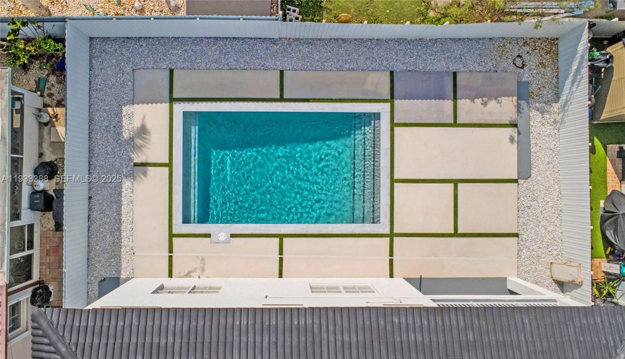 15486 SW 23rd Ln, Miami, FL 33185 Photo