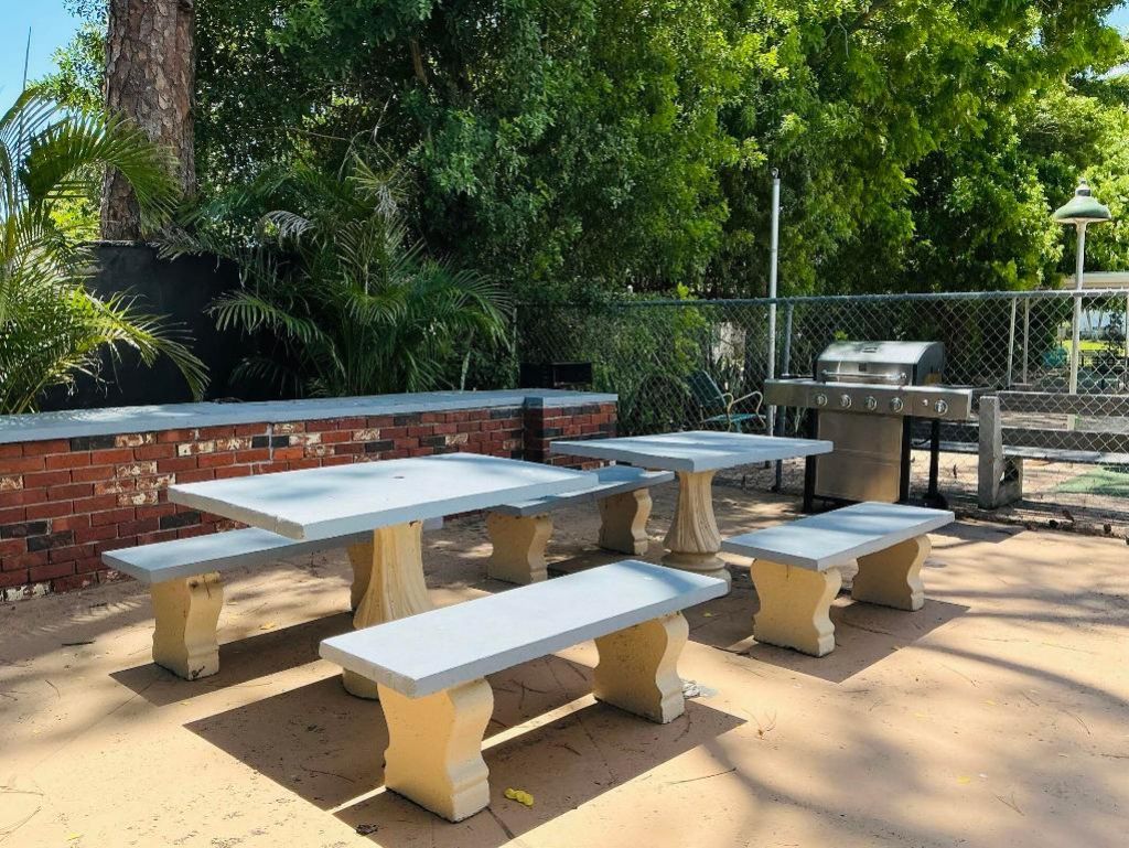 2102 Lake Osborne Drive, Unit 15, Lake Worth Beach, FL 33461 Photo