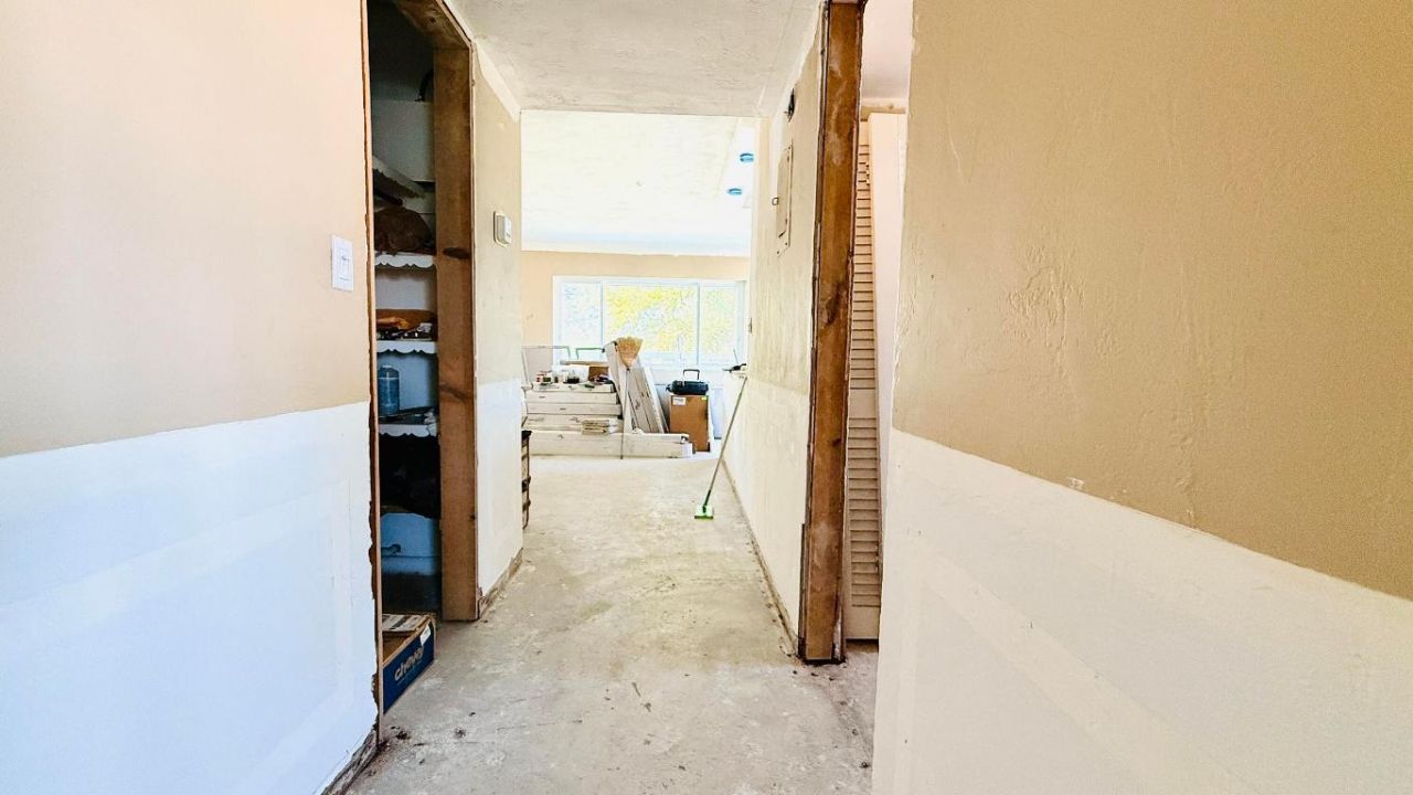 2102 Lake Osborne Drive, Unit 15, Lake Worth Beach, FL 33461 Photo