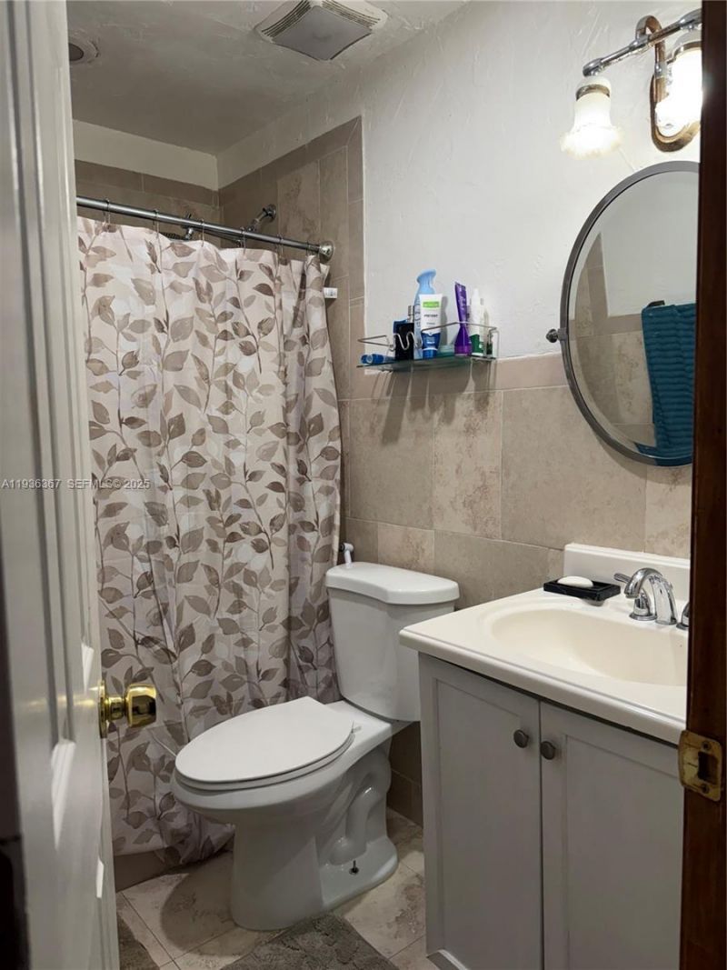 15022 SW 67th Ln, Miami, FL 33193 Photo