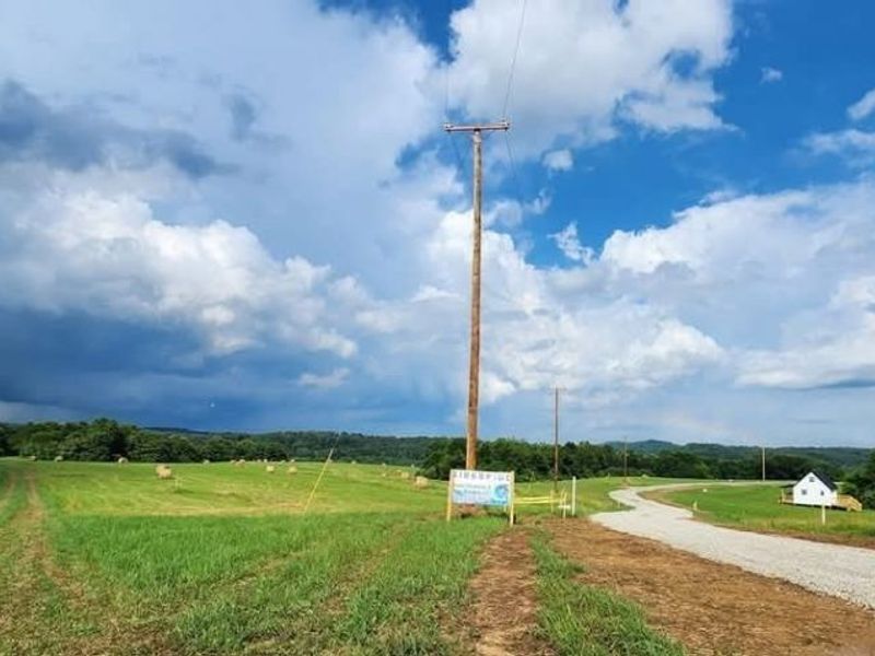 1393 and 1405 State Route 13 SE, Crooksville, OH 43731 Photo 5