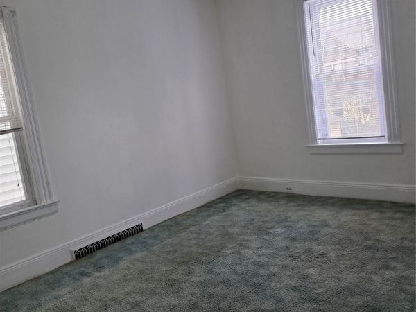 Unit 2nd FL, Richmond Hill North, NY 11418