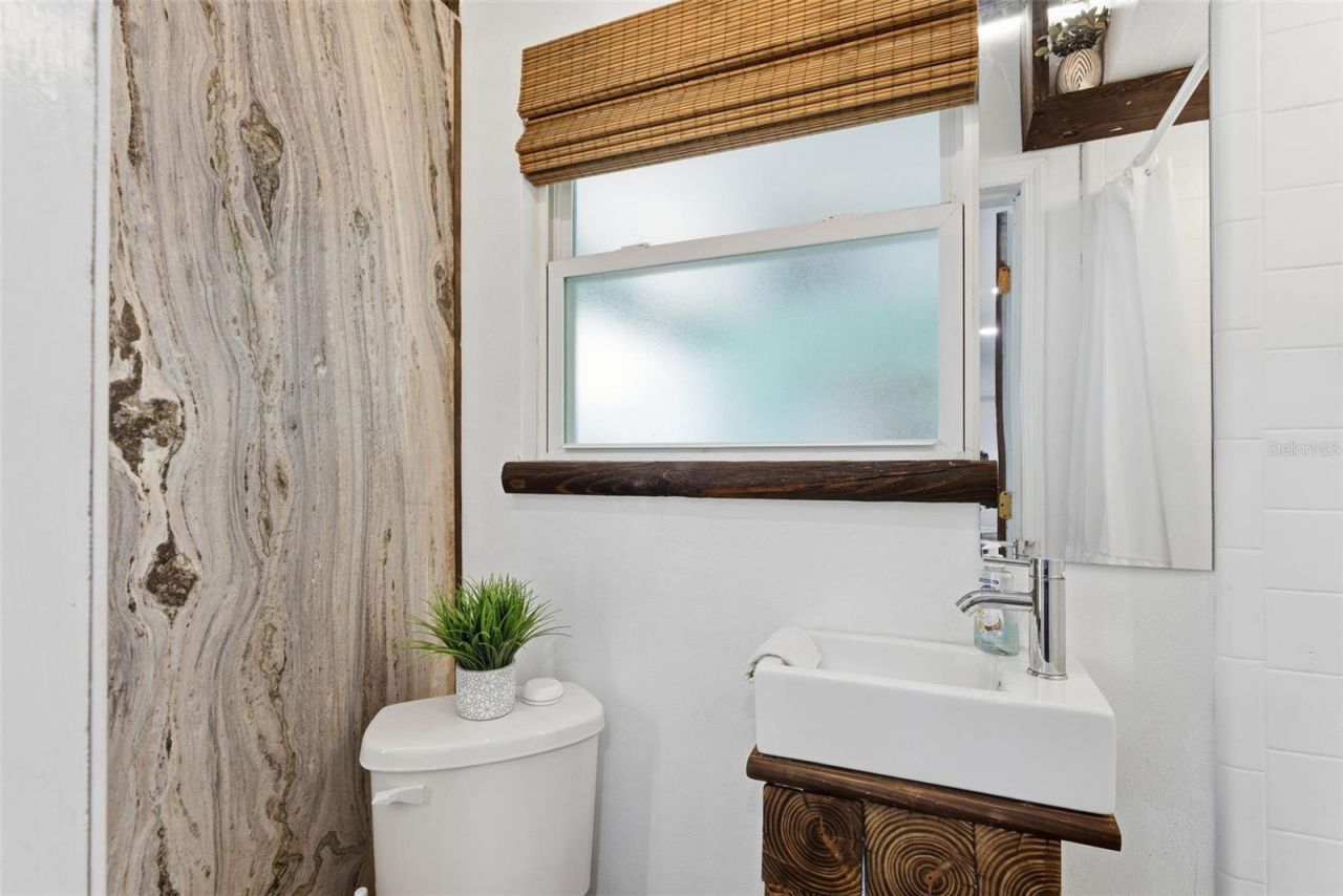 26310 Fishermans Road, Paisley, FL 32767 Photo