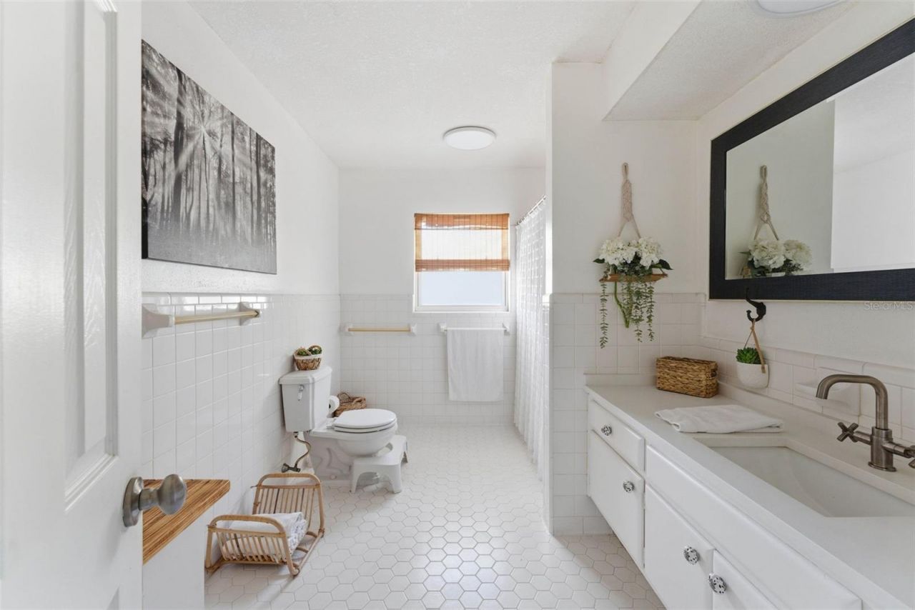 26310 Fishermans Road, Paisley, FL 32767 Photo