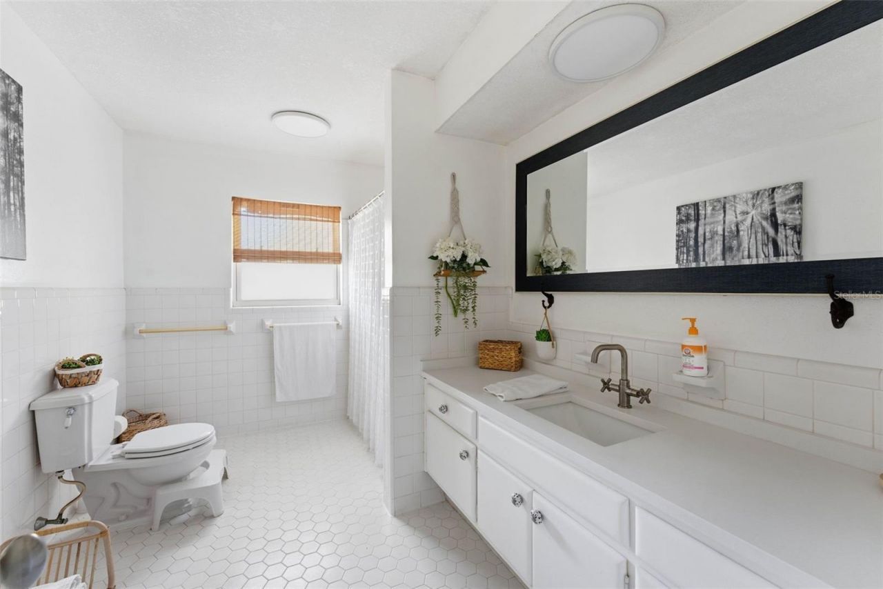 26310 Fishermans Road, Paisley, FL 32767 Photo