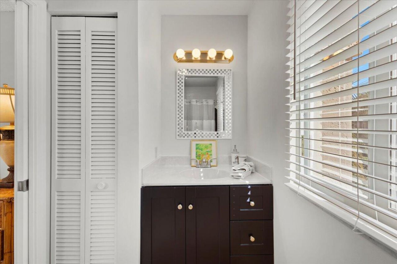 6700 Via Regina, Boca Raton, FL 33433 Photo