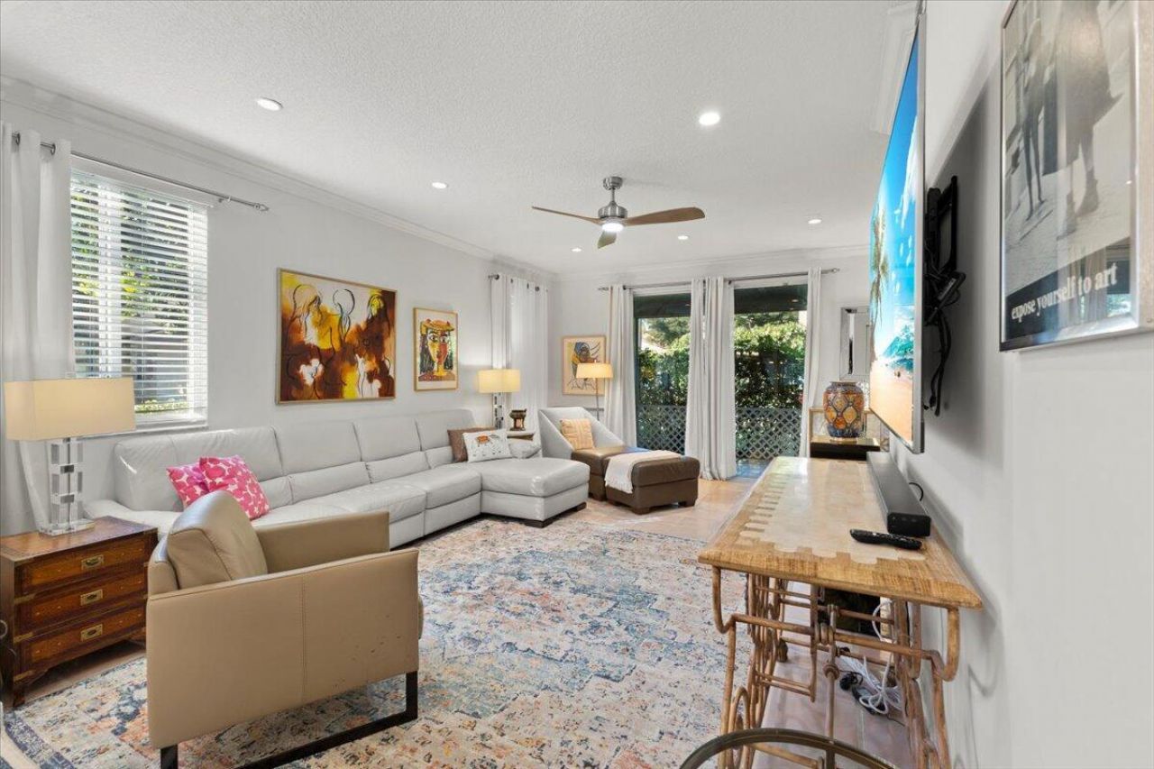 6700 Via Regina, Boca Raton, FL 33433 Photo