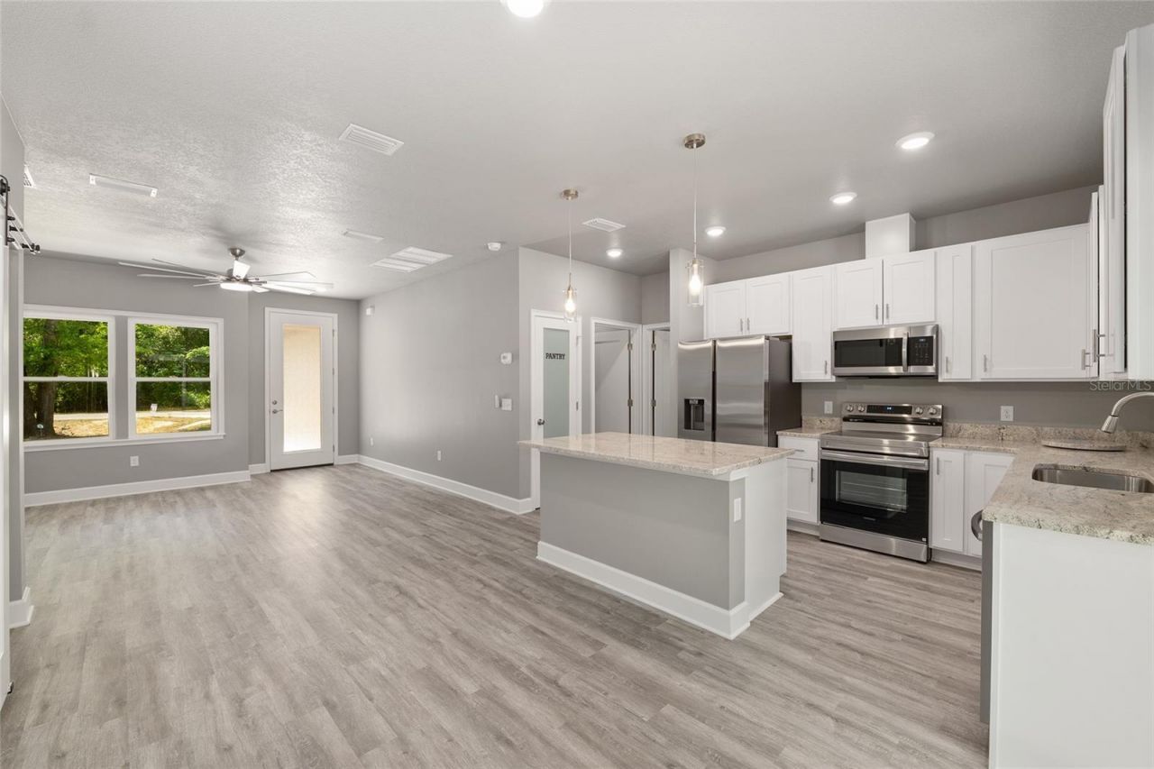 288 SW Caboose Drive, Fort White, FL 32038 Photo