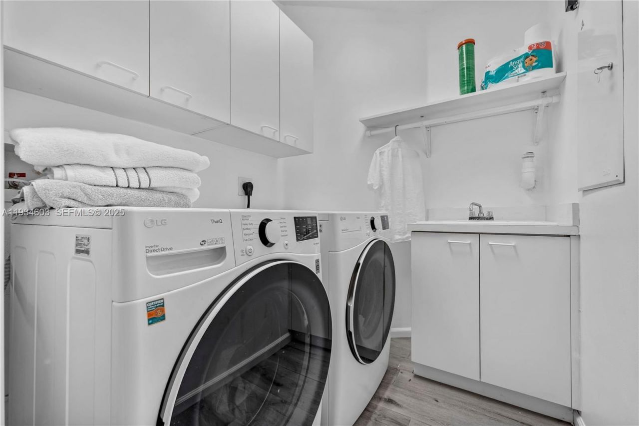 5046 SW 162nd Ave, Miramar, FL 33027 Photo