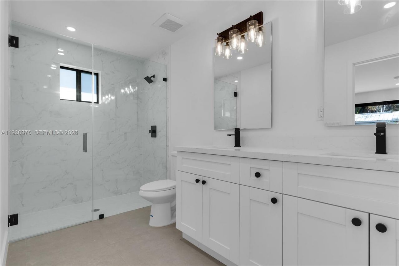 6421 SW 59th Ave, South Miami, FL 33143 Photo