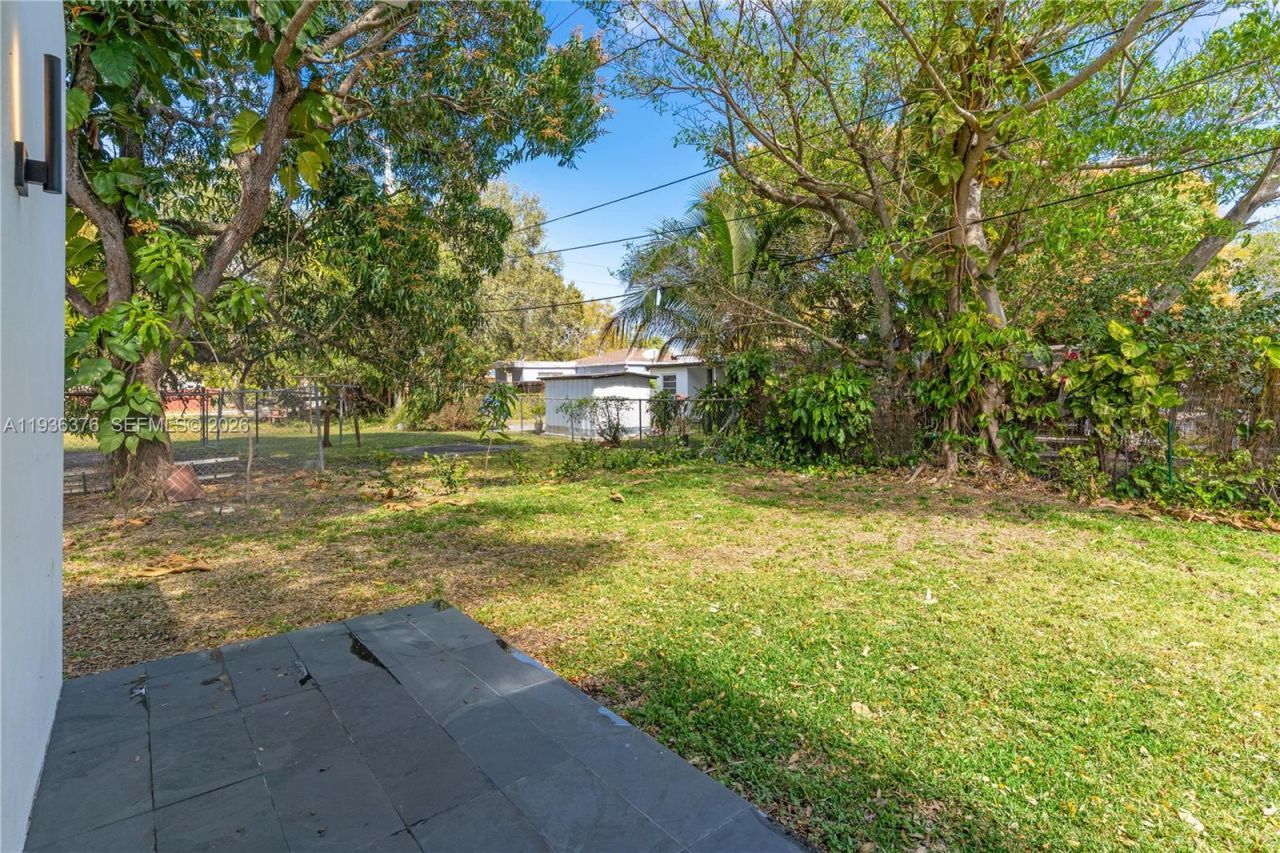 6421 SW 59th Ave, South Miami, FL 33143 Photo