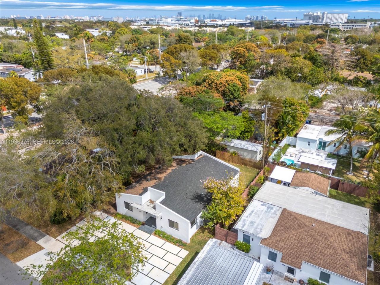 6421 SW 59th Ave, South Miami, FL 33143 Photo