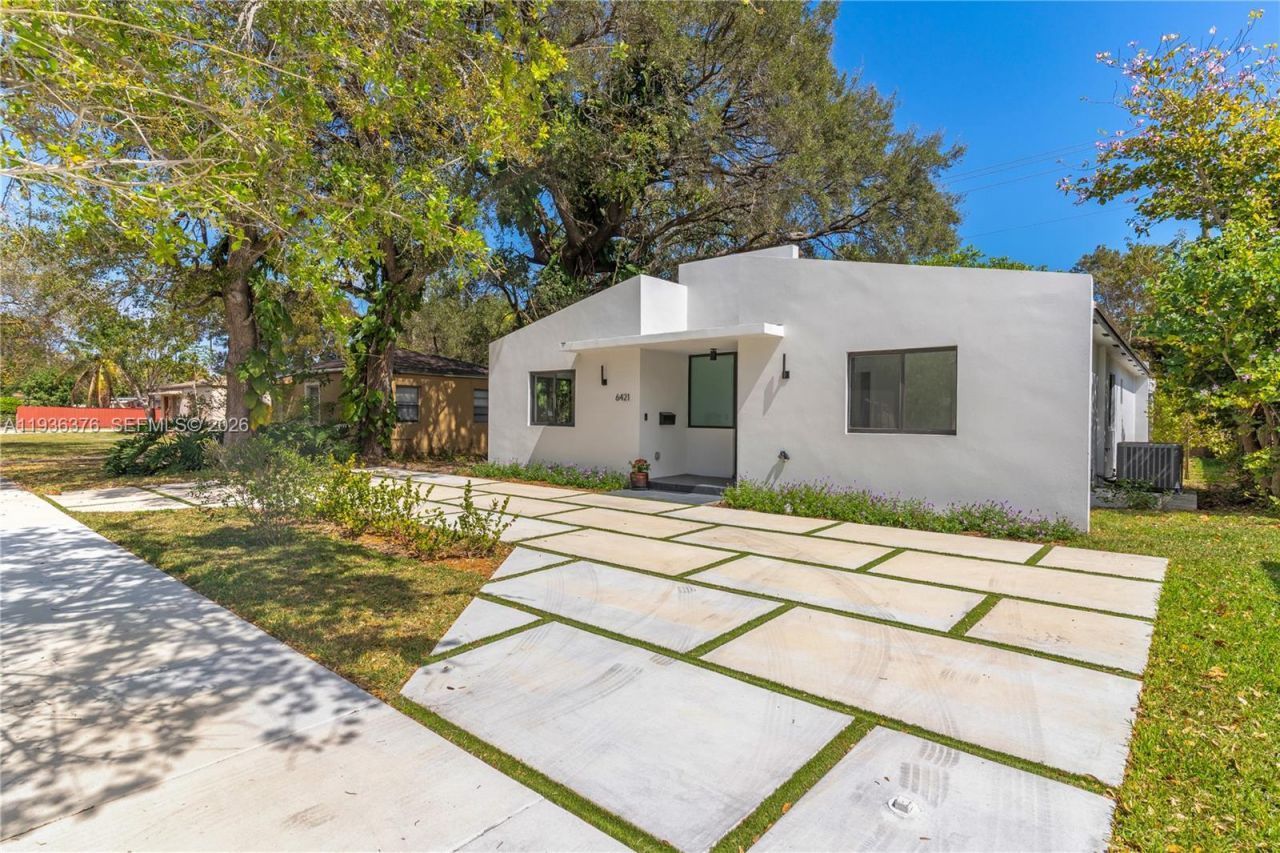 6421 SW 59th Ave, South Miami, FL 33143 Photo