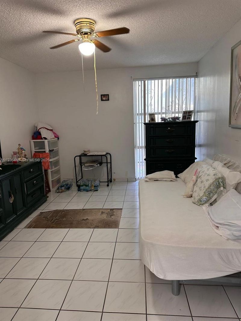 17560 Atlantic Blvd, Unit 109, Sunny Isles Beach, FL 33160 Photo