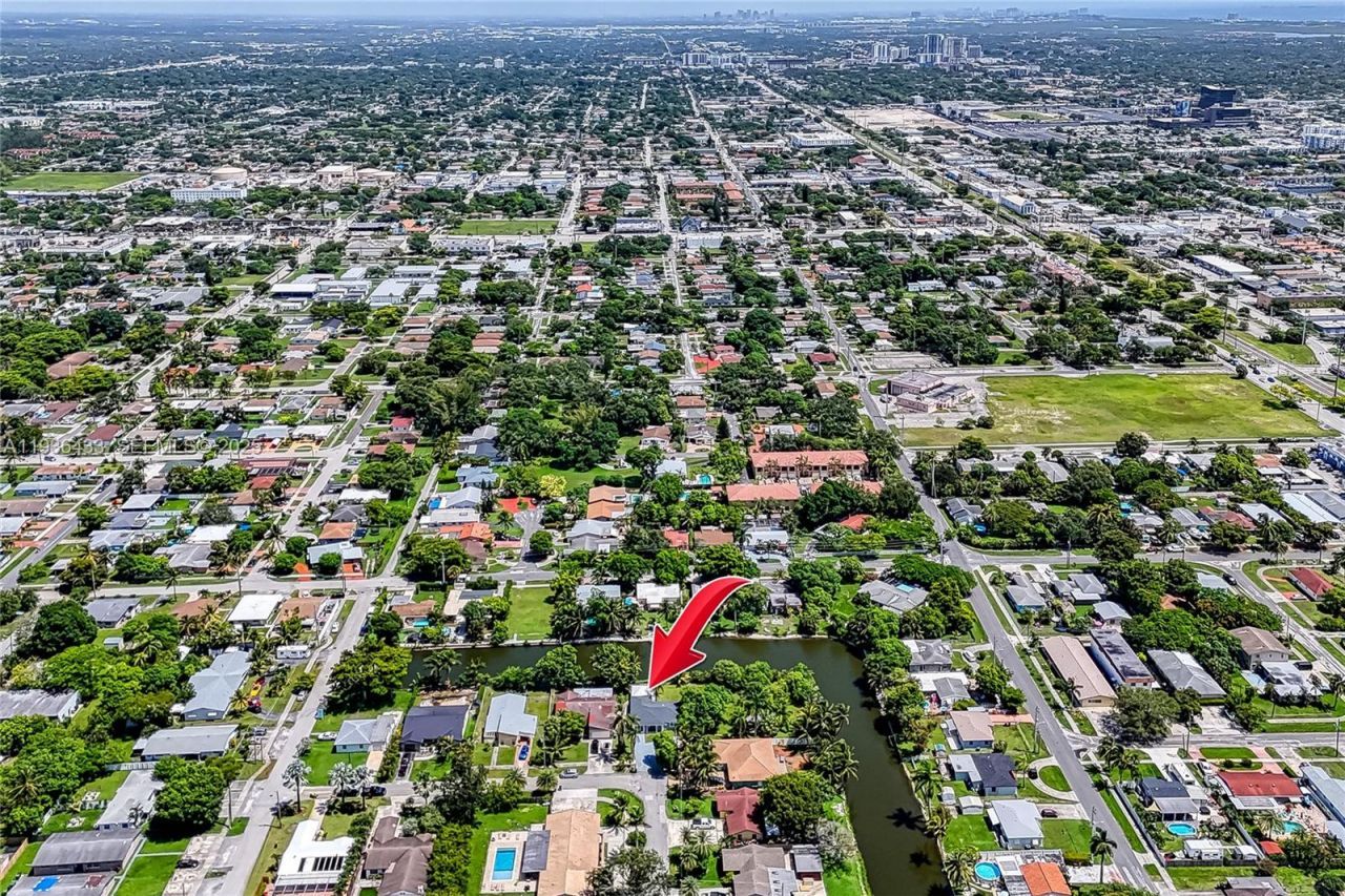 216 SW 6th St, Unit 216, Hallandale Beach, FL 33009 Photo