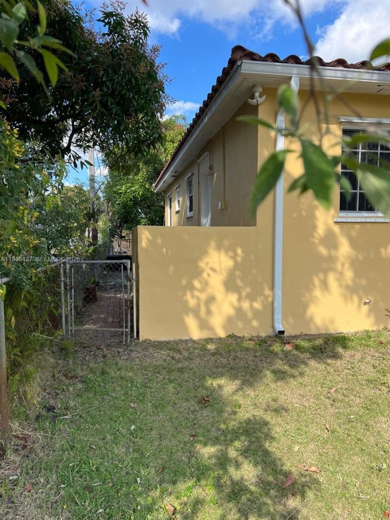 1185 NW 134th St, Unit 1185, North Miami, FL 33168 Photo