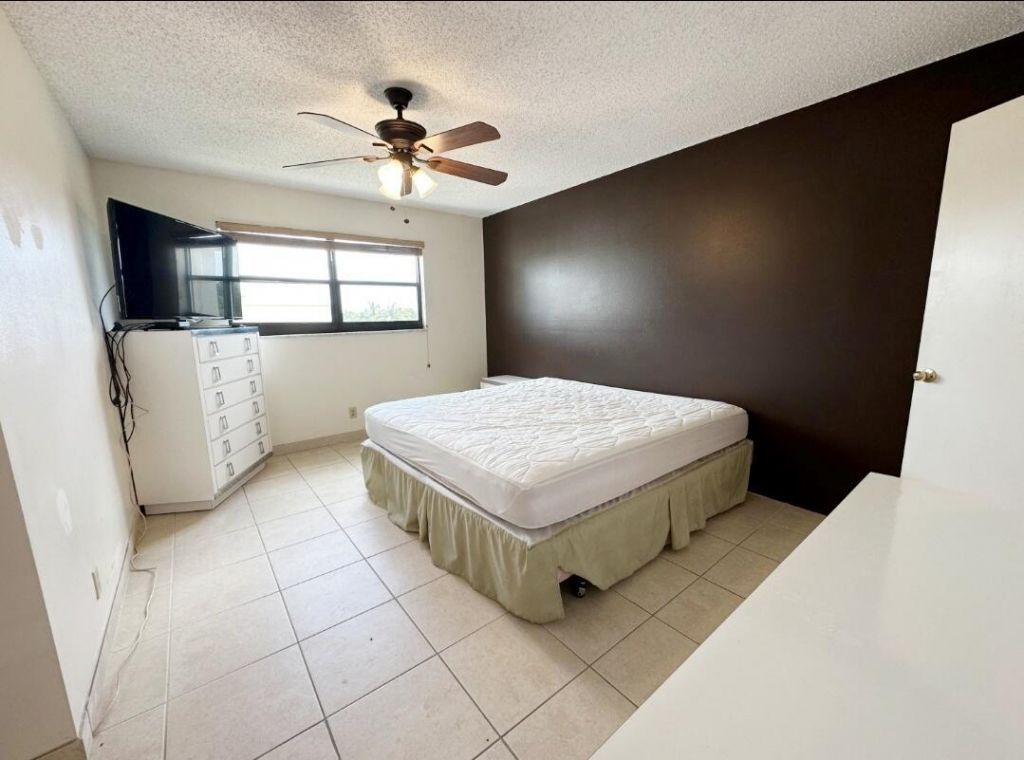 2601 NE 3rd Court, Unit 410, Boynton Beach, FL 33435 Photo