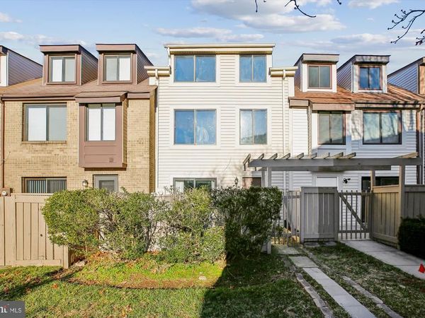 10012 FOREST VIEW PLACE, MONTGOMERY VILLAGE, MD 20886