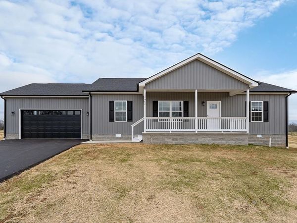 1072 Frank Anderson Rd, Sparta, TN 38583