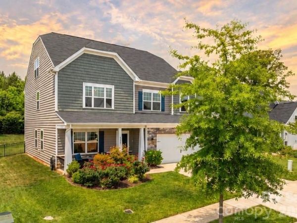 2643 Swamp Chestnut Oak Drive, Gastonia, NC 28056