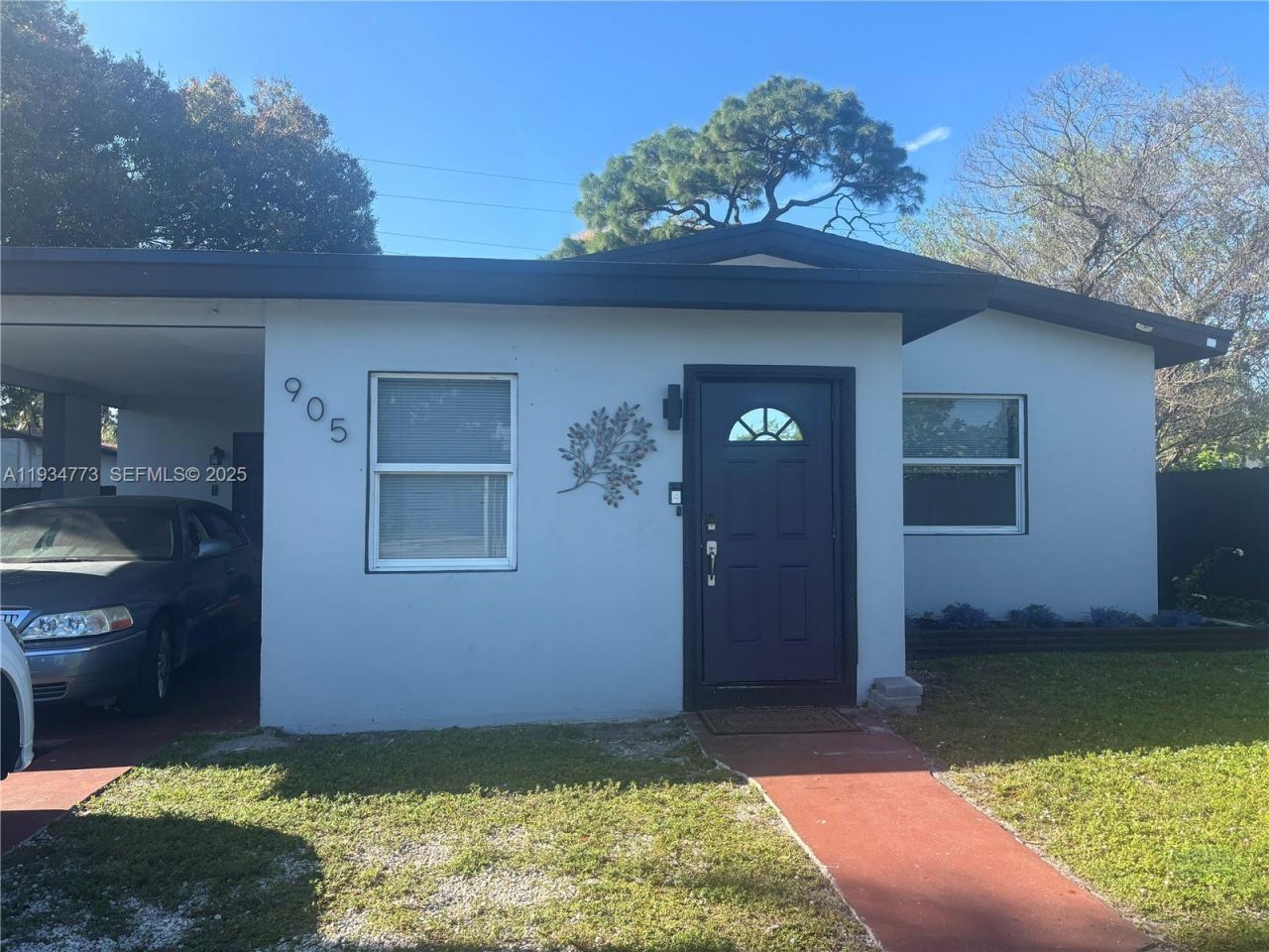 905 NW 24th Ave , Fort Lauderdale, FL 33311 Photo