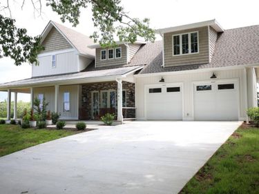 3741 Lowry Road, Goode, VA 24556
