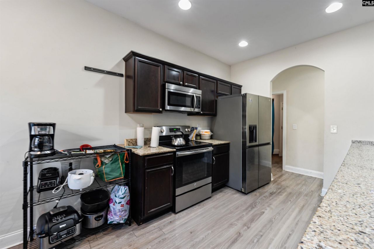 466 Emanuel Creek Drive Photo 9