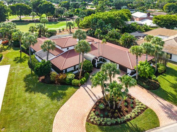 112 Glenbrook Court, Atlantis, FL 33462