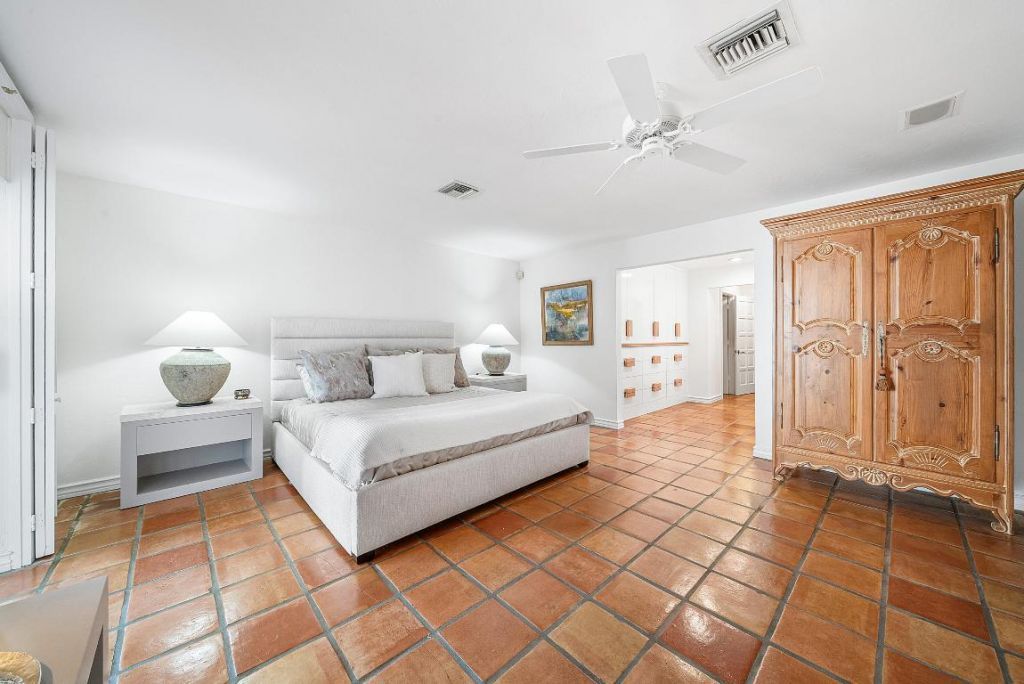 112 Glenbrook Court, Atlantis, FL 33462 Photo