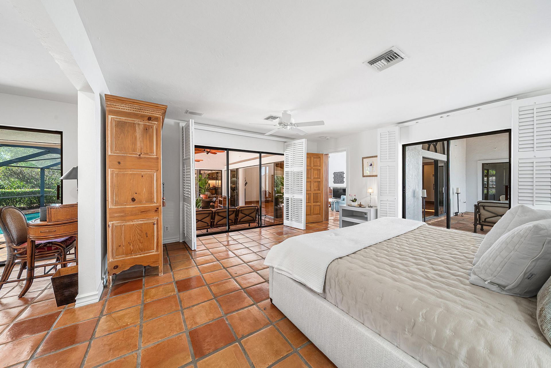 112 Glenbrook Court, Atlantis, FL 33462 Photo