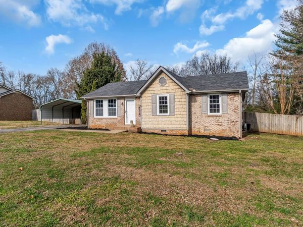 4623 Mandy Ln, Murfreesboro, TN 37129